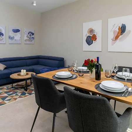 Nona Ana Apartment